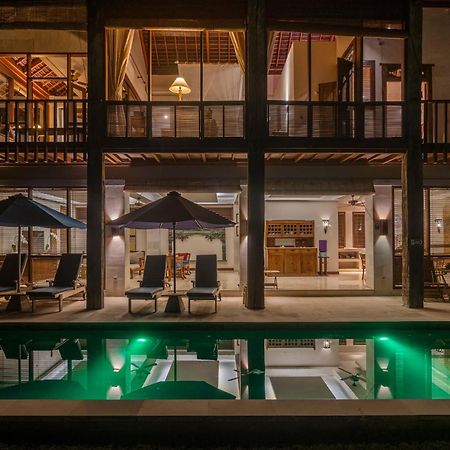 Villa Rumah Isah Candidasa Exterior foto