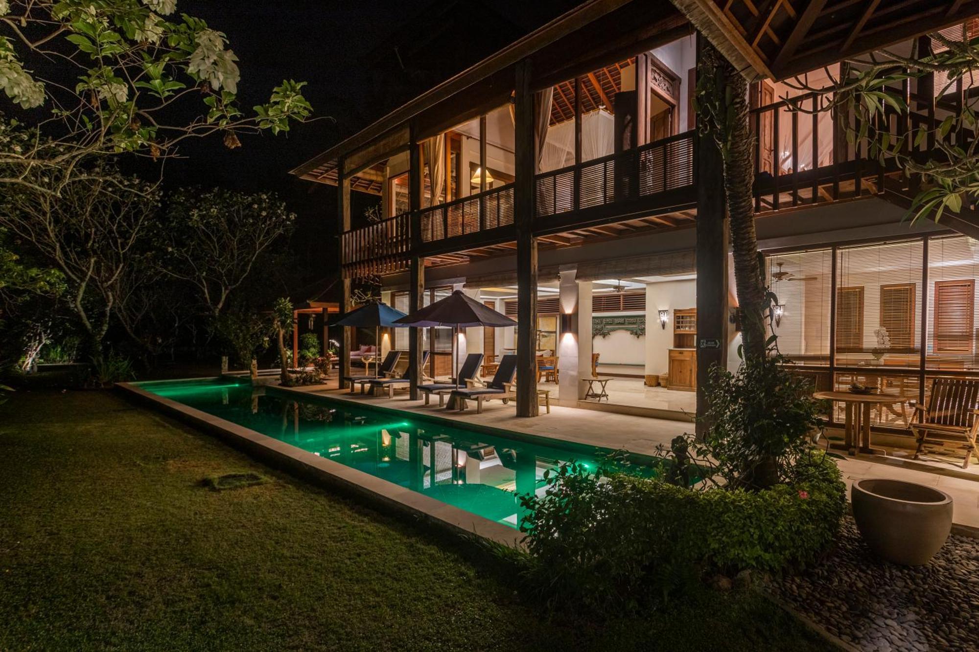 Villa Rumah Isah Candidasa Exterior foto