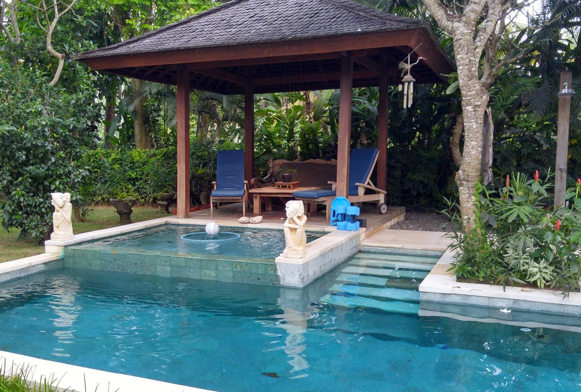 Villa Rumah Isah Candidasa Exterior foto
